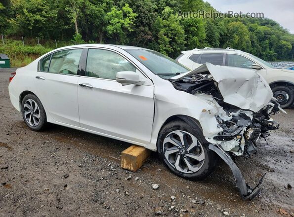 1HGCR3F00HA036239 2017 HONDA ACCORD White Przód prawy