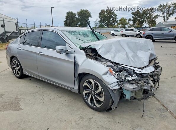 1HGCR3F81HA024753 2017 HONDA ACCORD Silver Передня права чверть