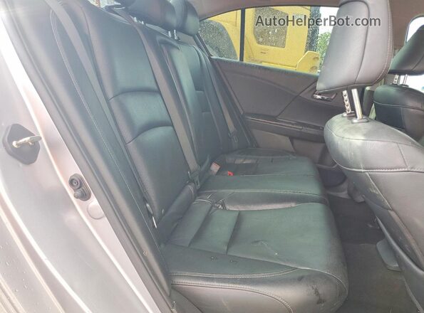 1HGCR3F95GA010829 2016 HONDA ACCORD Silver Widok tylnych siedzeń