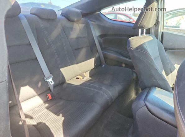 1HGCT1B51HA001068 2017 HONDA ACCORD Silver Vista de los asientos traseros