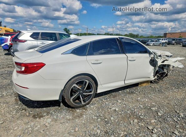 1HGCV1F11JA086873 2018 HONDA ACCORD White Tył prawy