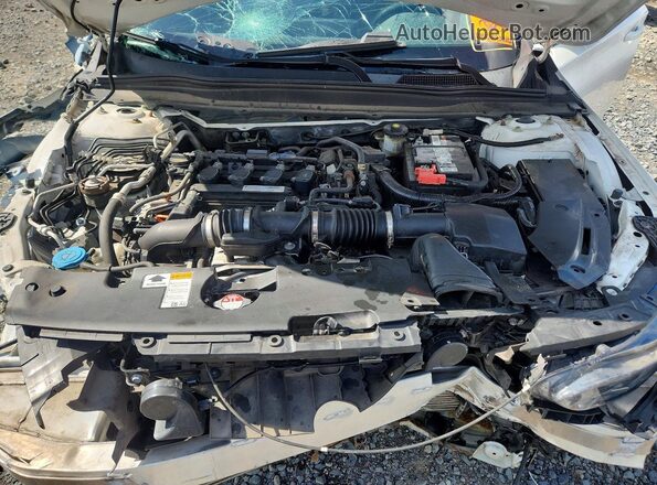 1HGCV1F11JA086873 2018 HONDA ACCORD White Widok wnętrza z tyłu