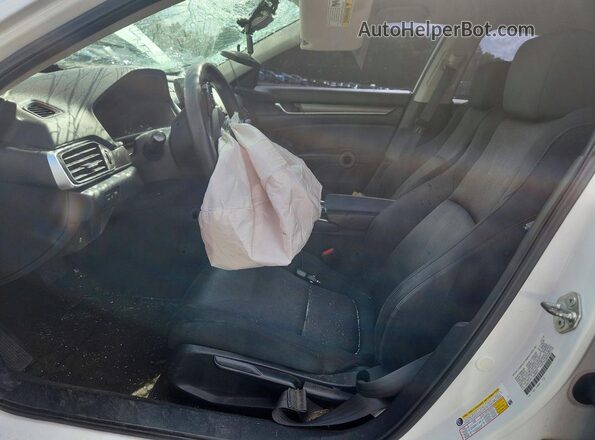 1HGCV1F11JA086873 2018 HONDA ACCORD White Widok wnętrza z przodu