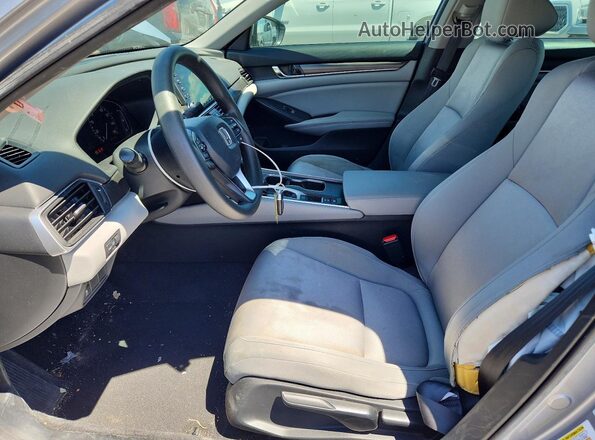 1HGCV1F12KA053835 2019 HONDA ACCORD Silver Vista interior delantera