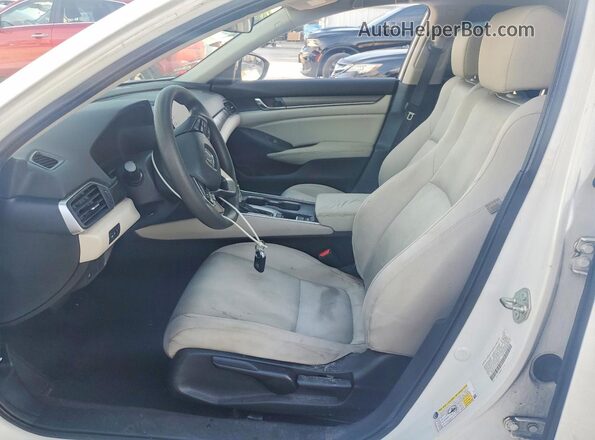 1HGCV1F14JA016235 2018 HONDA ACCORD White Vista interior delantera