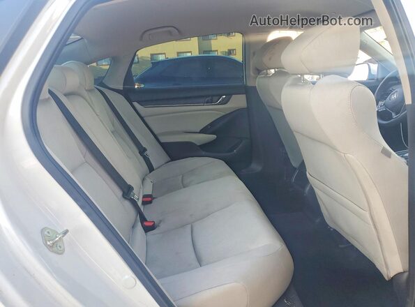 1HGCV1F14JA016235 2018 HONDA ACCORD White Vista de los asientos traseros