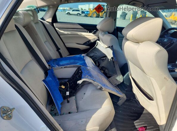 1HGCV1F14LA099846 2020 HONDA ACCORD White Widok tylnych siedzeń