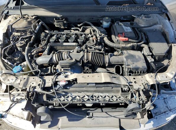 1HGCV1F18JA223372 2018 HONDA ACCORD Gold Вид задньої частини салону