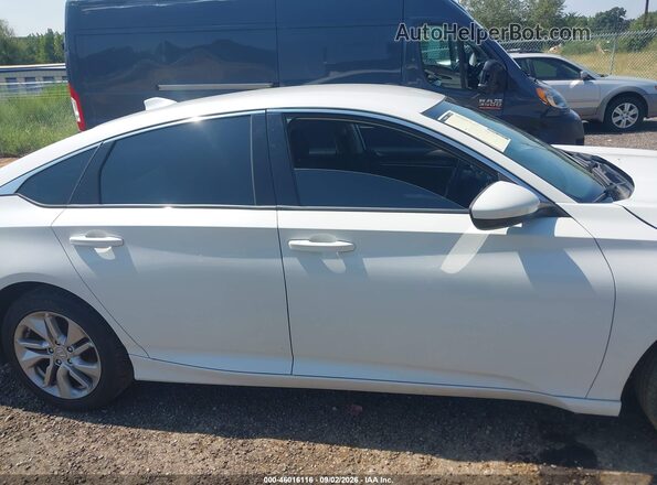 1HGCV1F19KA017415 2019 HONDA ACCORD White Սալոնի հետևի տեսք