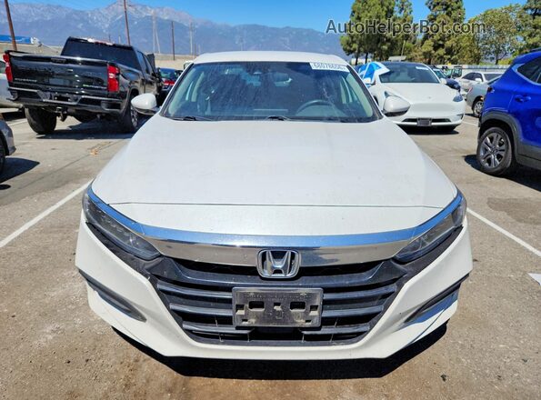 1HGCV1F19KA089120 2019 HONDA ACCORD White Widok z przodu