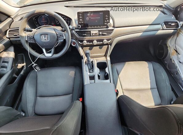 1HGCV1F1XKA017343 2019 HONDA ACCORD Silver Widok deski rozdzielczej