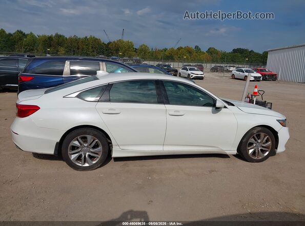 1HGCV1F1XKA075338 2019 HONDA ACCORD White უკანა სალონის ხედი