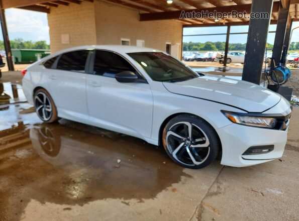 1HGCV1F31KA081644 2019 HONDA ACCORD Белый Передняя правая четверть