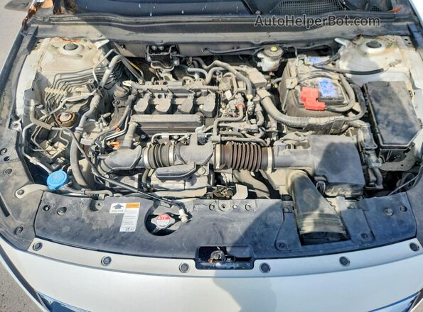 1HGCV1F32NA001904 2022 HONDA ACCORD Белый Вид задней части салона