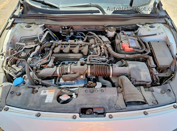 1HGCV1F33NA084792 2022 HONDA ACCORD White Սալոնի հետևի տեսք