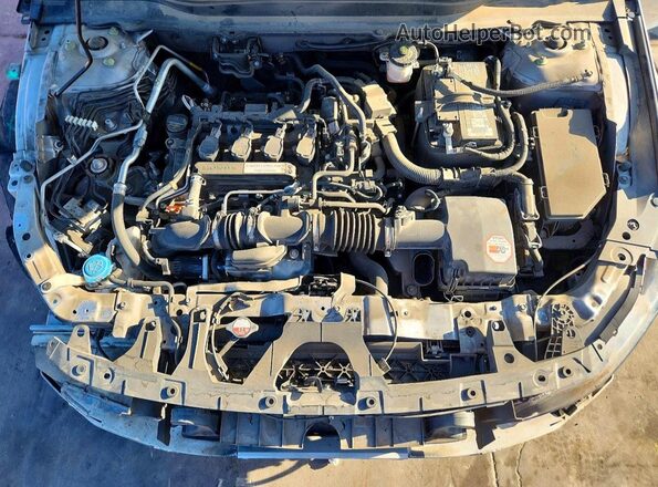 1HGCV1F39JA202970 2018 HONDA ACCORD Silver Widok wnętrza z tyłu