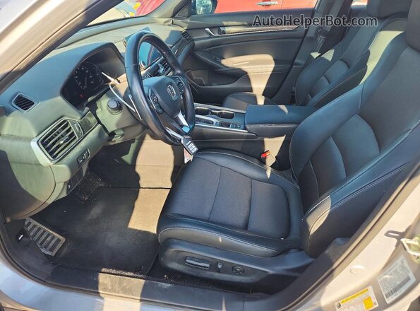 1HGCV1F39JA202970 2018 HONDA ACCORD Silver Widok wnętrza z przodu