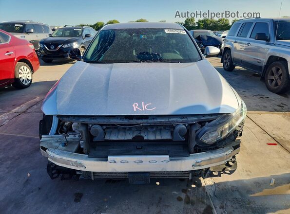 1HGCV1F39JA202970 2018 HONDA ACCORD Silver Widok z przodu