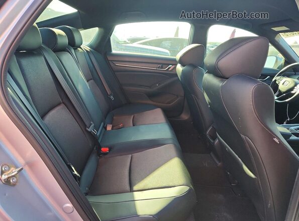 1HGCV1F39JA202970 2018 HONDA ACCORD Silver Widok tylnych siedzeń