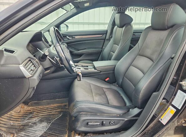 1HGCV1F3XKA002570 2019 HONDA ACCORD Black Front interior view