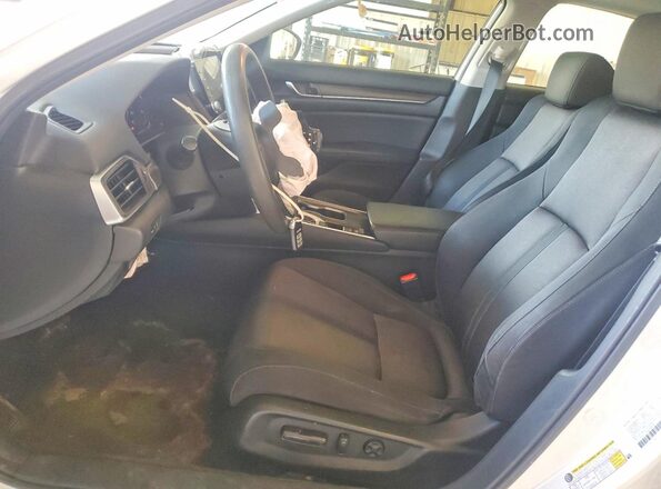 1HGCV1F42JA061877 2018 HONDA ACCORD White Սալոնի դիմացի տեսք