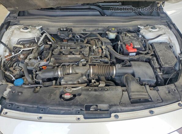1HGCV1F42JA061877 2018 HONDA ACCORD White Սալոնի հետևի տեսք