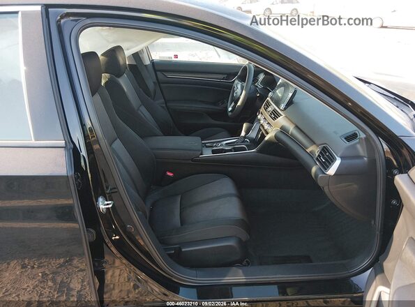 1HGCV1F42KA111887 2019 HONDA ACCORD Black Вид салону спереду