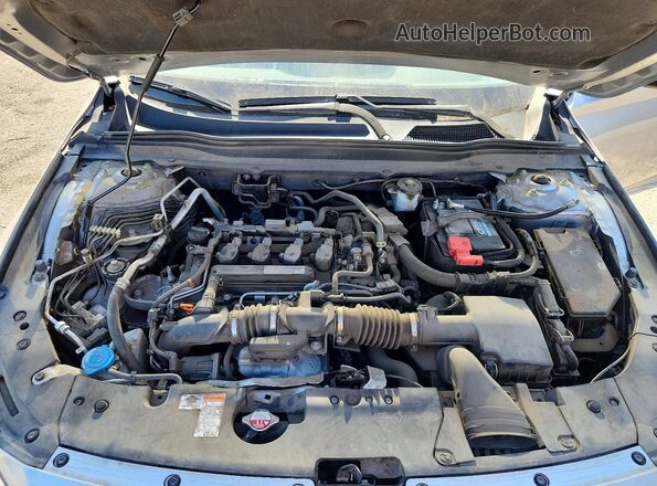 1HGCV1F48JA073936 2018 HONDA ACCORD Silver Vista interior trasera