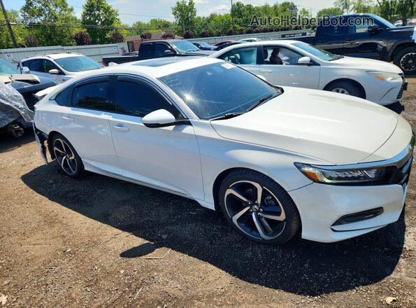 1HGCV1F53JA162791 2018 HONDA ACCORD White Przód prawy