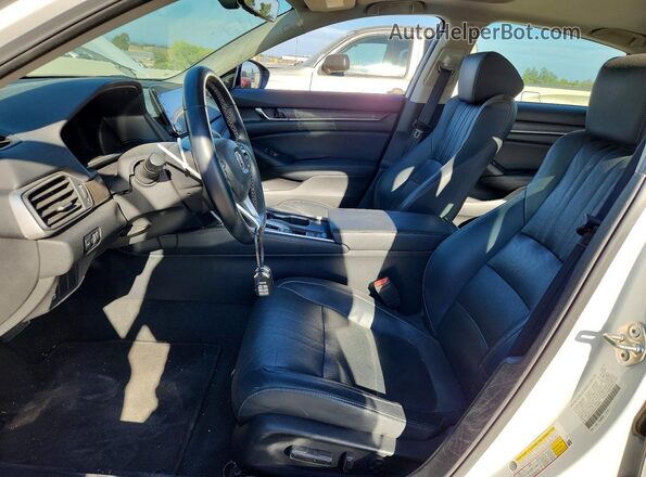 1HGCV1F58JA108449 2018 HONDA ACCORD White Front interior view