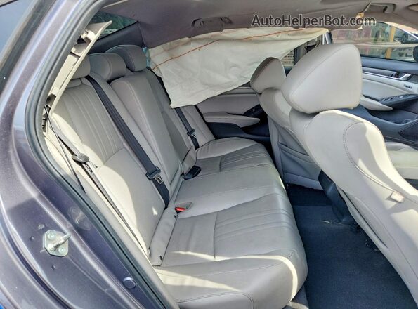 1HGCV1F92JA003022 2018 HONDA ACCORD Blue Vista de los asientos traseros