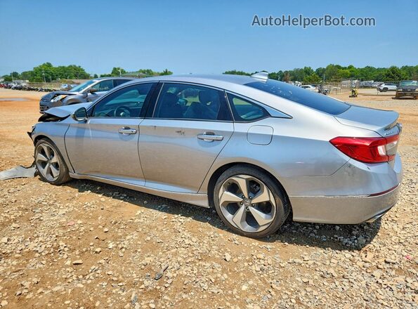 1HGCV1F99JA142368 2018 HONDA ACCORD Серебряный Задняя левая четверть