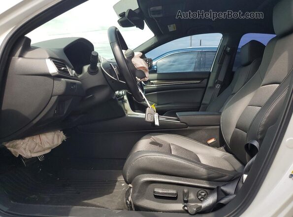 1HGCV2F32MA025835 2021 HONDA ACCORD White Вид салону спереду