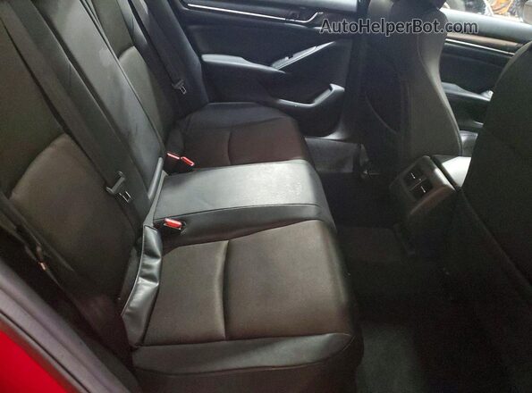 1HGCV2F33JA045328 2018 HONDA ACCORD Red Vista de los asientos traseros