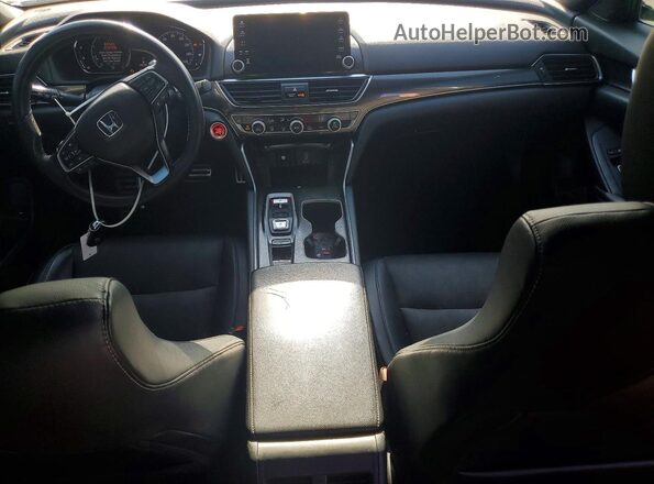 1HGCV2F34JA027694 2018 HONDA ACCORD White Widok deski rozdzielczej