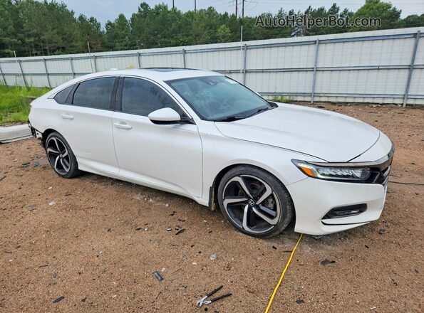 1HGCV2F36JA036266 2018 HONDA ACCORD White Przód prawy