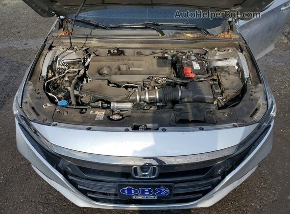 1HGCV2F3XJA024427 2018 HONDA ACCORD Silver Սալոնի հետևի տեսք
