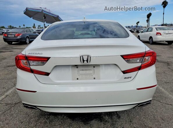 1HGCV2F53JA035061 2018 HONDA ACCORD White Widok z tyłu
