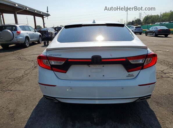 1HGCV2F92JA041890 2018 HONDA ACCORD White Rear view