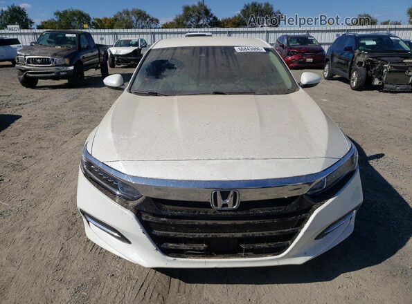 1HGCV3F16JA000338 2018 HONDA ACCORD Белый Вид спереди