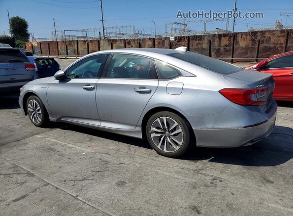 1HGCV3F40JA002726 2018 HONDA ACCORD Silver Trasero izquierdo