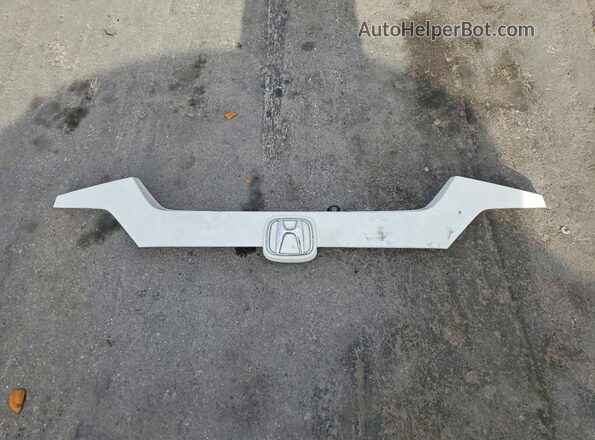 1HGCV3F94KA018330 2019 HONDA ACCORD White Вид підкапотного простору