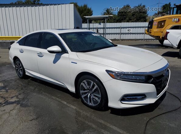 1HGCV3F96JA005481 2018 HONDA ACCORD White 