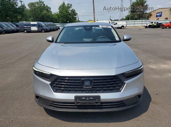 1HGCY1F22TA008010 2026 HONDA ACCORD Серебряный Вид спереди