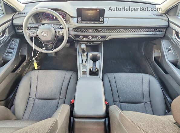 1HGCY1F23RA035273 2024 HONDA ACCORD Серебряный Вид панели приборов