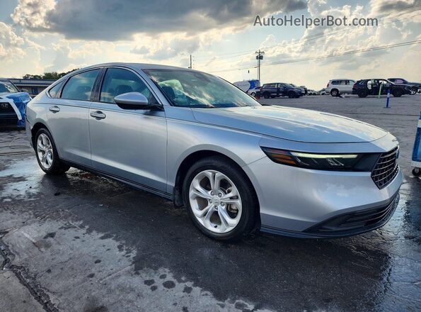 1HGCY1F23RA035273 2024 HONDA ACCORD Серебряный Передняя правая четверть