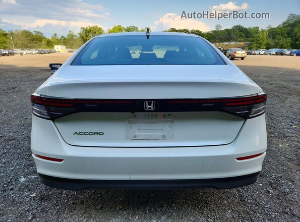 1HGCY1F24PA036803 2023 HONDA ACCORD Белый Вид сзади