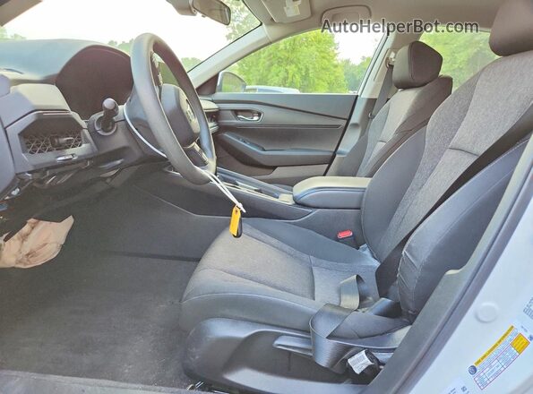 1HGCY1F24PA036803 2023 HONDA ACCORD Белый Вид салона спереди