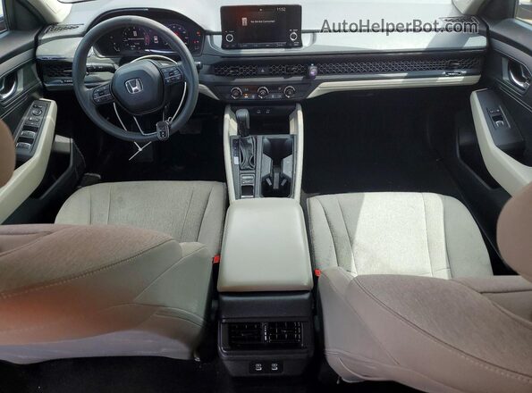 1HGCY1F25SA007786 2025 HONDA ACCORD Red Вид панелі приладів