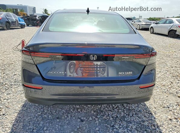 1HGCY1F26SA063588 2025 HONDA ACCORD Black უკანა ხედი